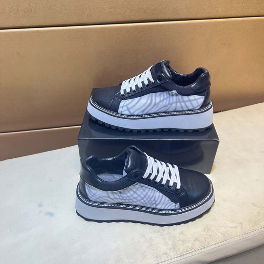 Damen Sneaker mit eleganter Tweed-Oberfläche und verstärkter Sohle EB