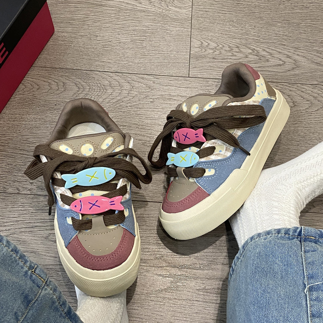 Damen Sneakers mit verspieltem Tiermotiv und innovativen Detailing EB