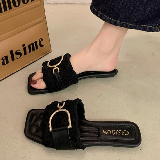 Damen bequeme Pantoletten mit schickem Riemen und Glitzerverschluss EB