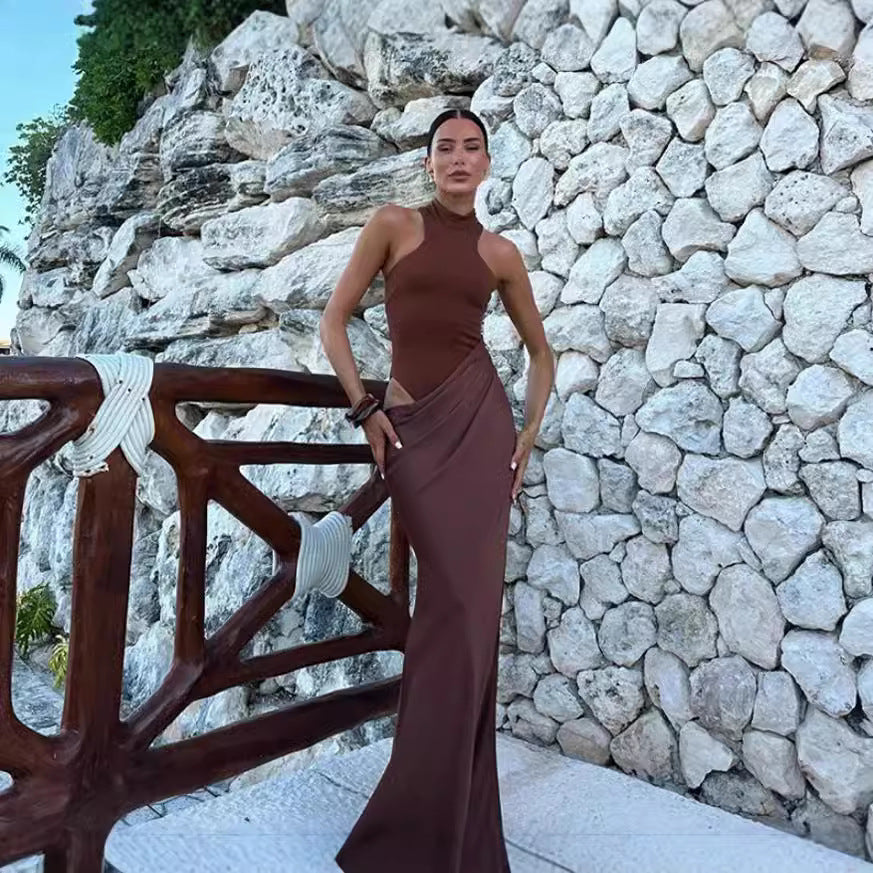 Damen Elegantes bodenlanges Kleid mit hochgeschlossenem Kragen und asymmetrischer Drapierung EB