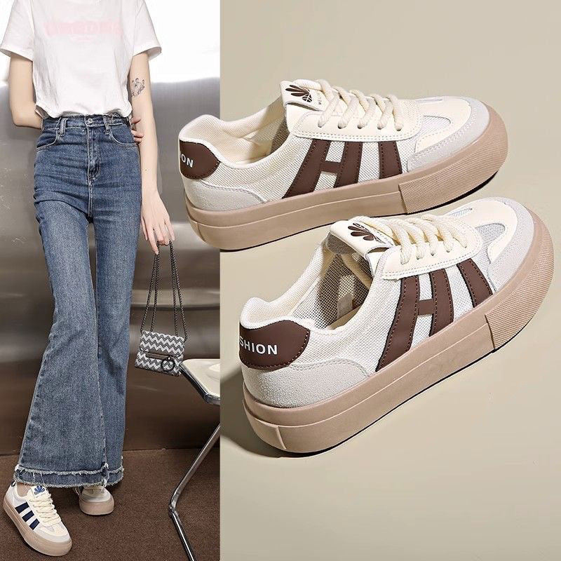 Damen Sportliche Sneakers mit atmungsaktiver Obermaterialkombination und dämpfender Laufsohle EB