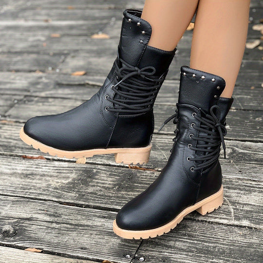 Damen modische Schnürstiefel mit einzigartigen Nietenakzenten EB