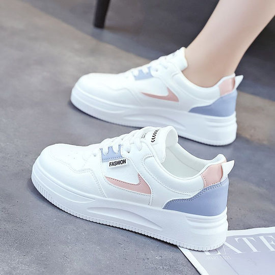 Damen Sneakers mit modischer Polsterung und sportlicher Sohle EB