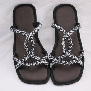 Damen Zehentrenner-Sandalen mit modischem Überkreuz-Design und ergonomischem Fußbett EB
