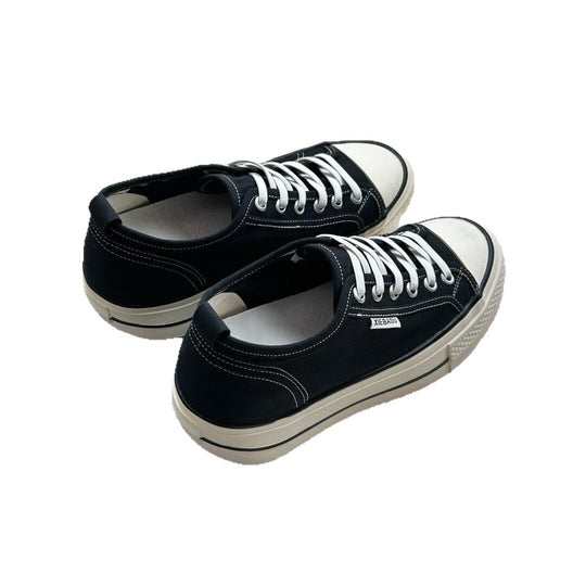 Damen Sportliche Sneakers mit nachhaltigem Canvas-Obermaterial EB