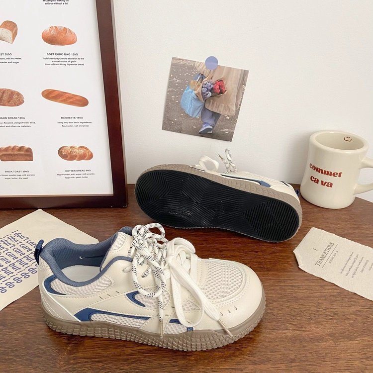 Damen Sneakers mit modischem Schnürsystem und rutschfester Sohle EB
