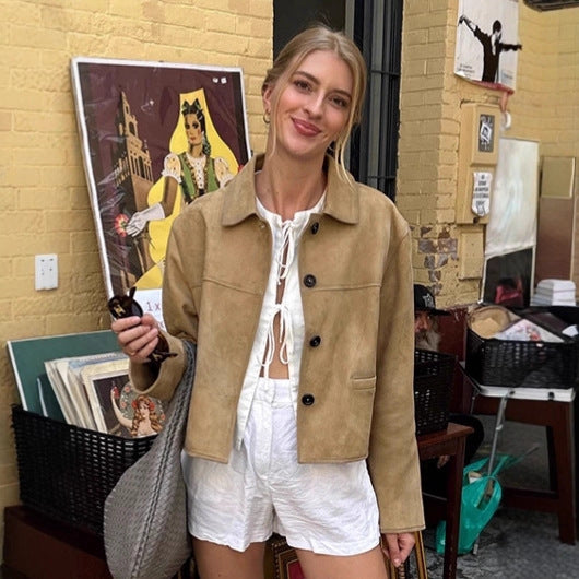 Damen Modische Wildlederjacke im lässigen Schnitt mit Knopfdetails EB