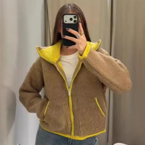 Damen nan kurze Fleecejacke mit hohem Stehkragen, durchgehendem Reißverschluss und aufgesetzten Taschen EB