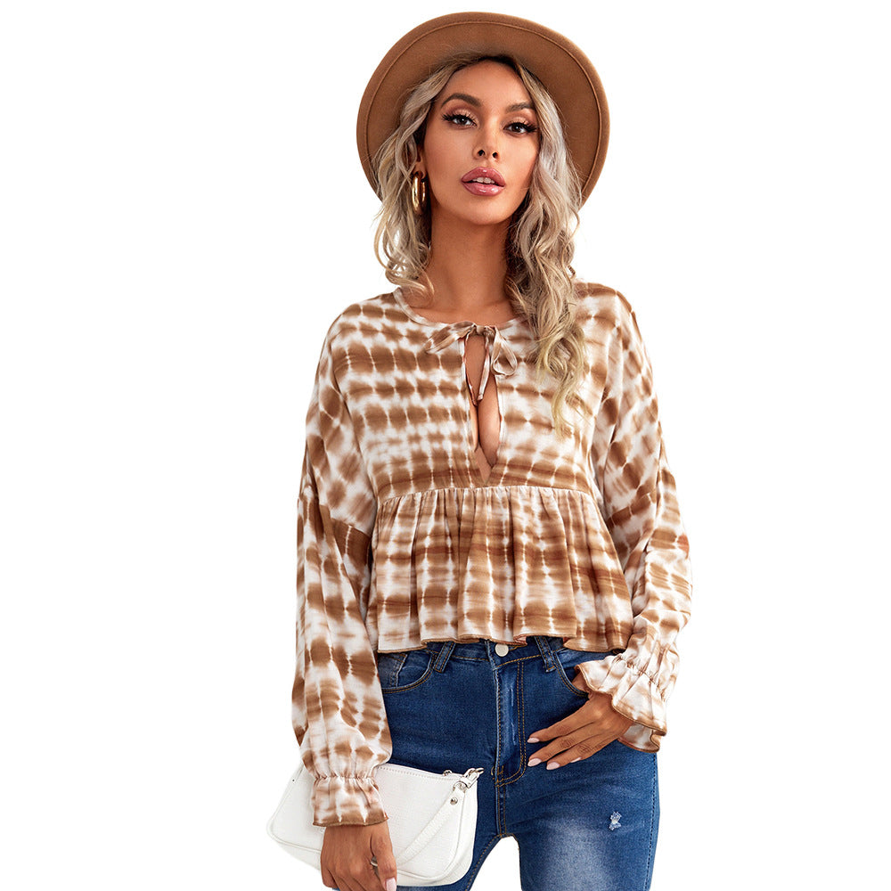 Damen luftiges Peplum-Blusenshirt mit Batikmuster, Kordel‑Neckline und gerafften Ärmeln Eichborn Berlin