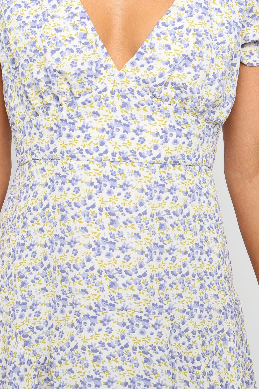 Damen Blütenmuster Kleid im lässigen Sommerstil EB