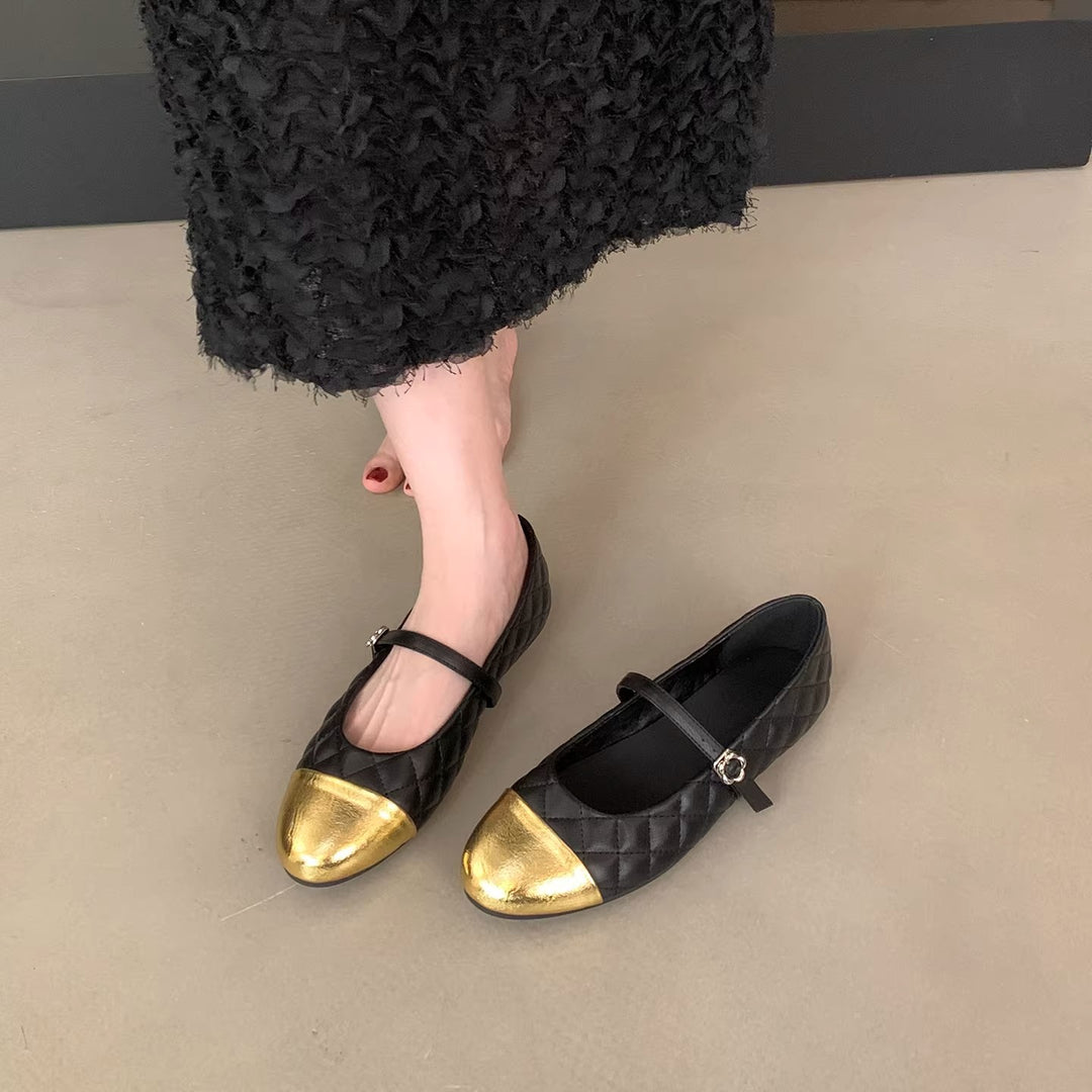 Damen Ballerinas mit elegantem Riemen und glänzendem Metallakzent EB