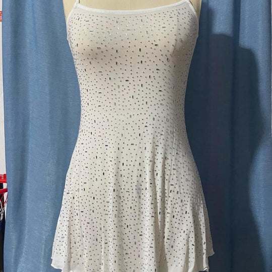 Damen Minikleid mit funkelnden Pailletten und raffinierten Details EB