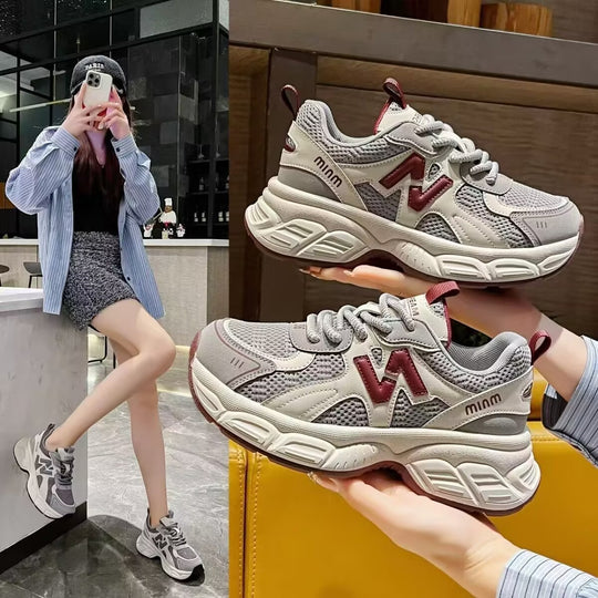 Damen Sportliche Sneakers mit atmungsaktivem Mesh-Obermaterial und flexibler Dämpfung EB