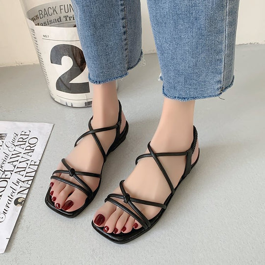 Damen modische Sandalen mit feinen Riemen und komfortablem Fußbett EB