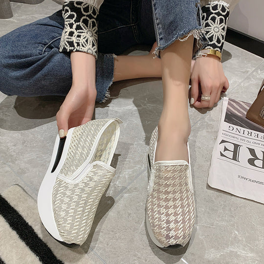 Damen Mode-Sneaker mit innovativem Slip-On Design und hochgezogenem Absatz EB