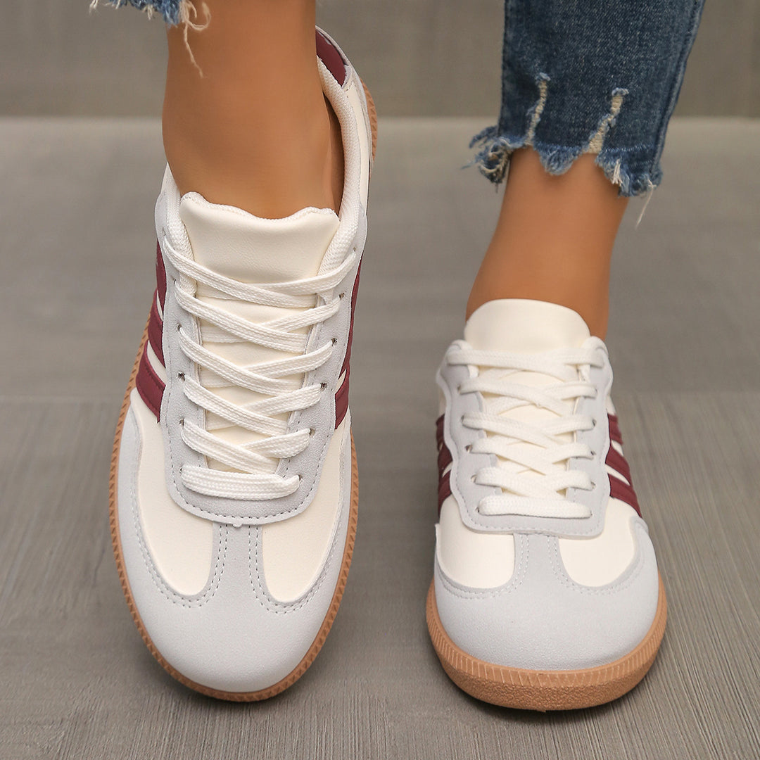 Damen Retro-Sneaker mit Gummisohle, leichtem Textilfutter und Komfortfußbett EB