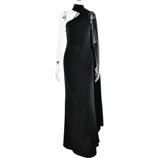 Damen Elegantes asymmetrisches Abendkleid mit schmalem Schnitt und raffinierten Details EB