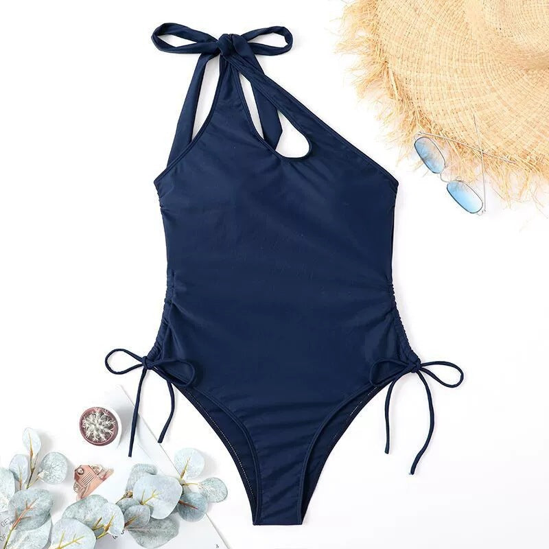 Damen Cut-Out Badeanzug mit hochgeschlossenem Design und verstellbaren Trägern EB