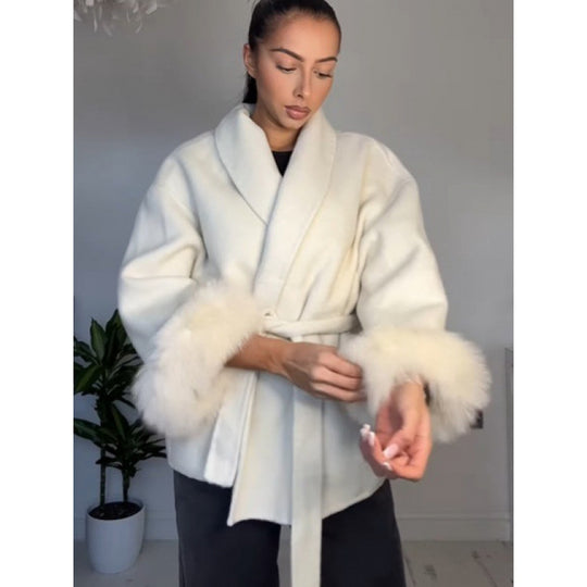 Damen elegante Kapuzenjacke mit Kunstpelzbesatz EB