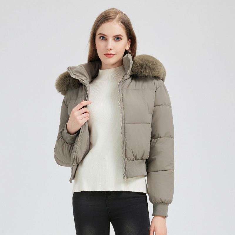 Damen nan kurzer gesteppter Kapuzenblouson mit Webpelzblende und geripptem Saum EB