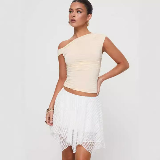 Damen verspielter Spitzenshorts mit asymmetrischem Saum EB