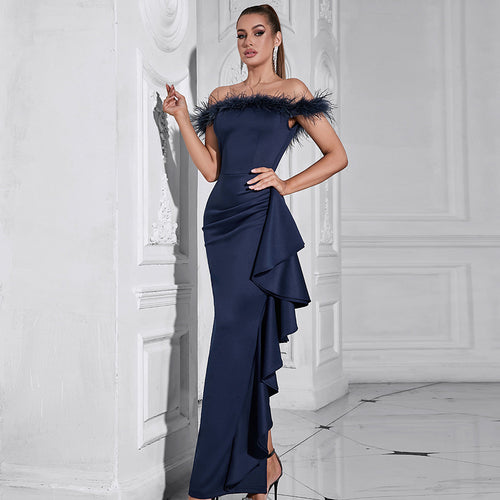 Damen Elegantes Abendkleid mit abnehmbaren Federdetails und asymmetrischem Schnitt EB