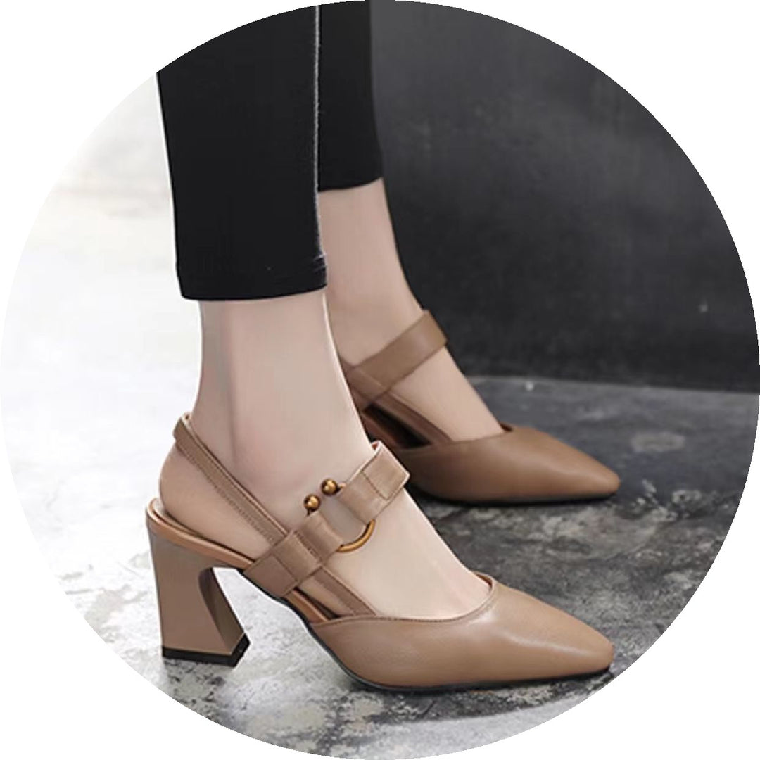Damen Slingback-Pumps mit elegantem spitzen Design und komfortablem Blockabsatz EB