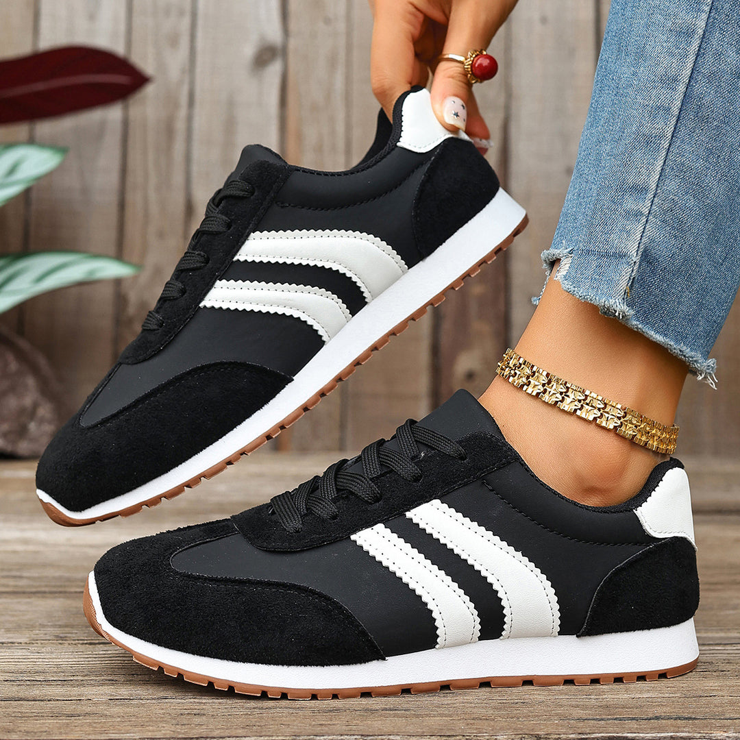 Damen Sportliche Sneakers mit atmungsaktiver Mesh-Oberfläche und klassisch-modernem Design EB