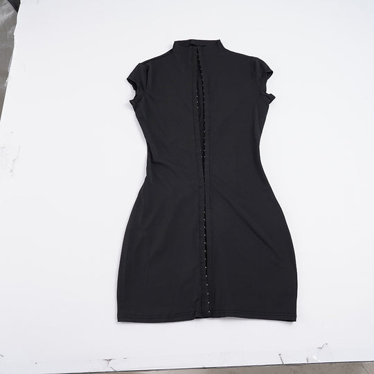 Damen figurbetontes Nachtkleid mit raffiniertem Stehkragen und Knopfleiste EB