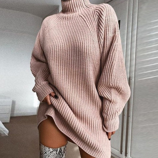 Damen Grobstrickpullover mit hohem Kragen und asymmetrischem Saum EB