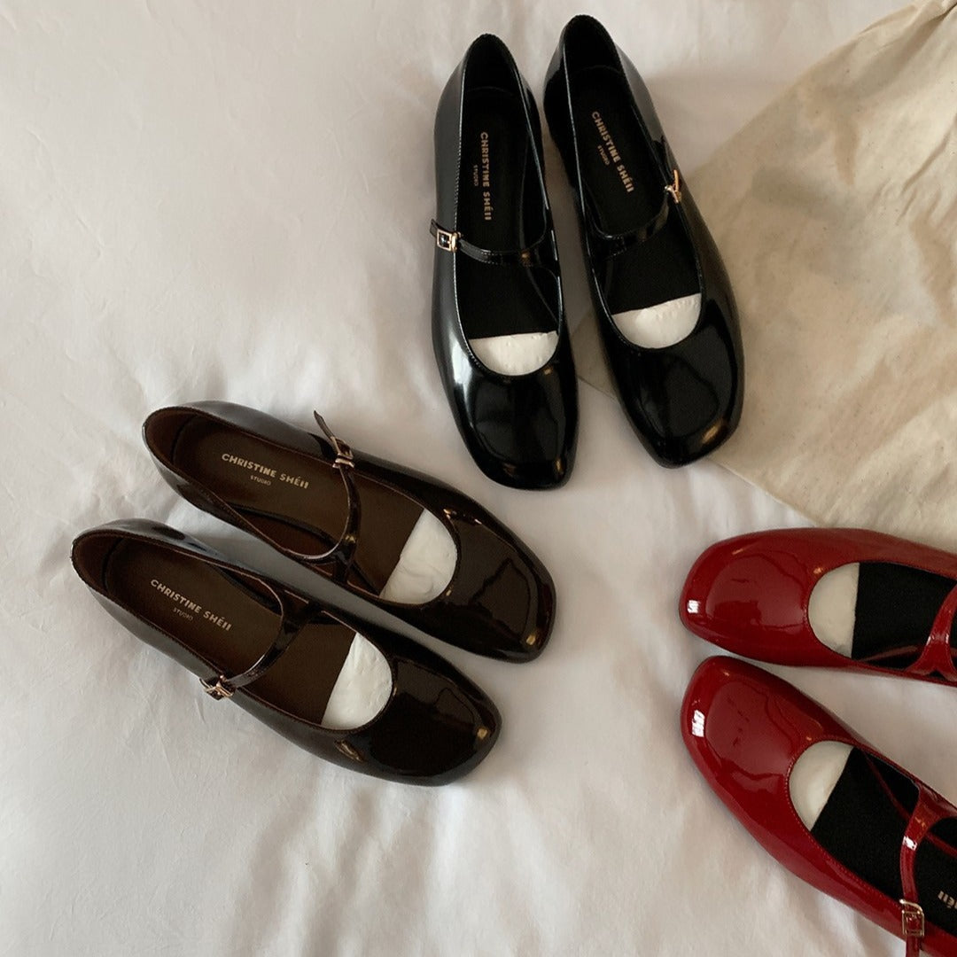 Damen Elegante Ballerinas mit verstellbarem Riemen und luxuriösem Glanz EB