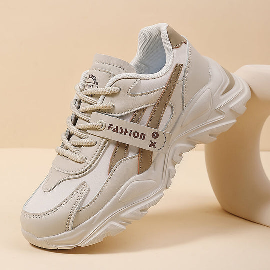 Damen Sportliche Sneaker mit atmungsaktiver Konstruktion und rutschfester Sohle EB