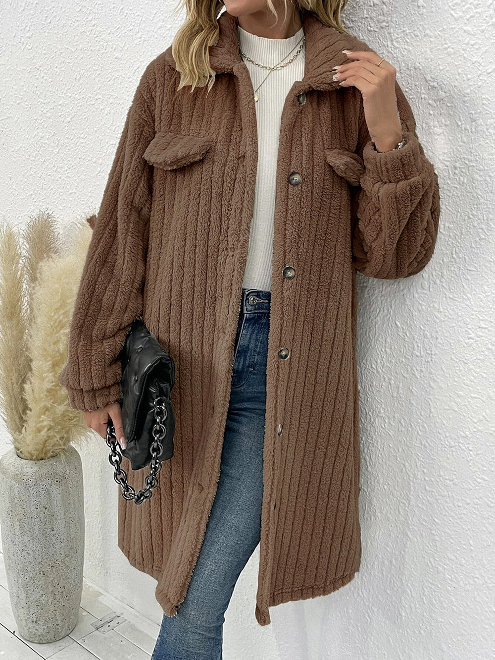 Damen modische Overshirt-Jacke mit strukturiertem Design und abnehmbaren Knöpfen EB