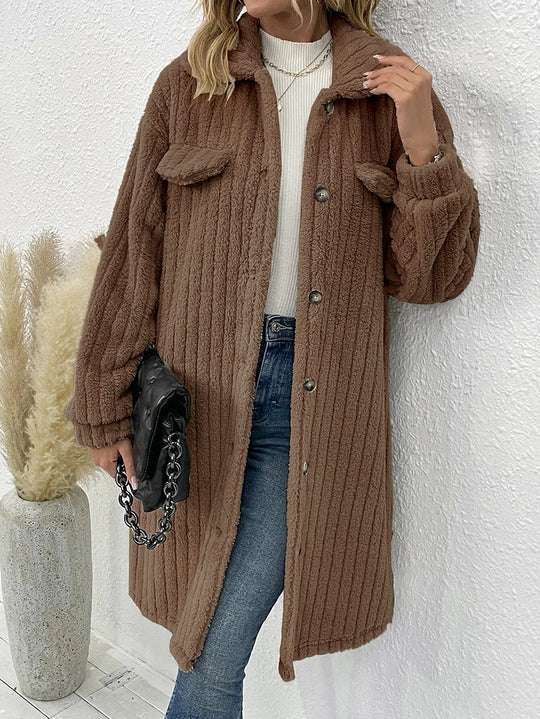 Damen modische Overshirt-Jacke mit strukturiertem Design und abnehmbaren Knöpfen EB