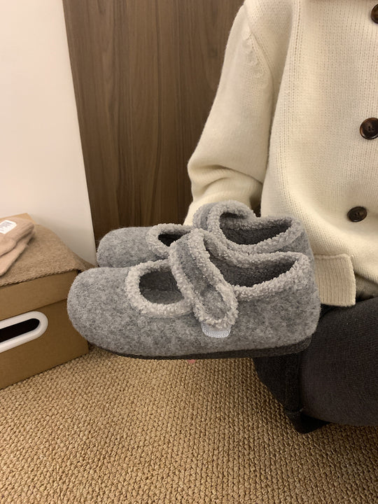 Damen Hausschuhe mit verstellbarem Riemen und kuscheligem Innenfutter EB