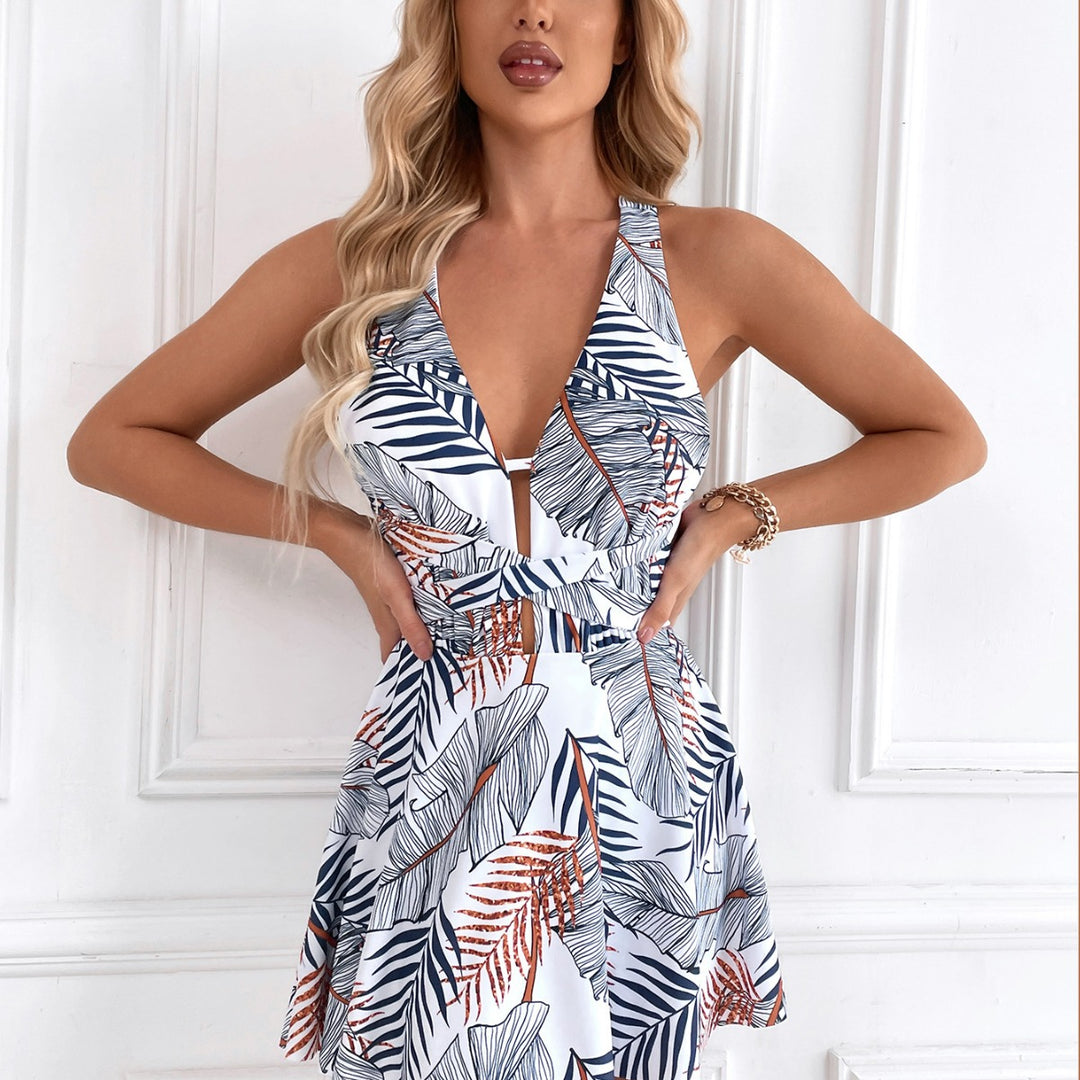 Damen Strandkleid mit raffiniertem Schnitt EB