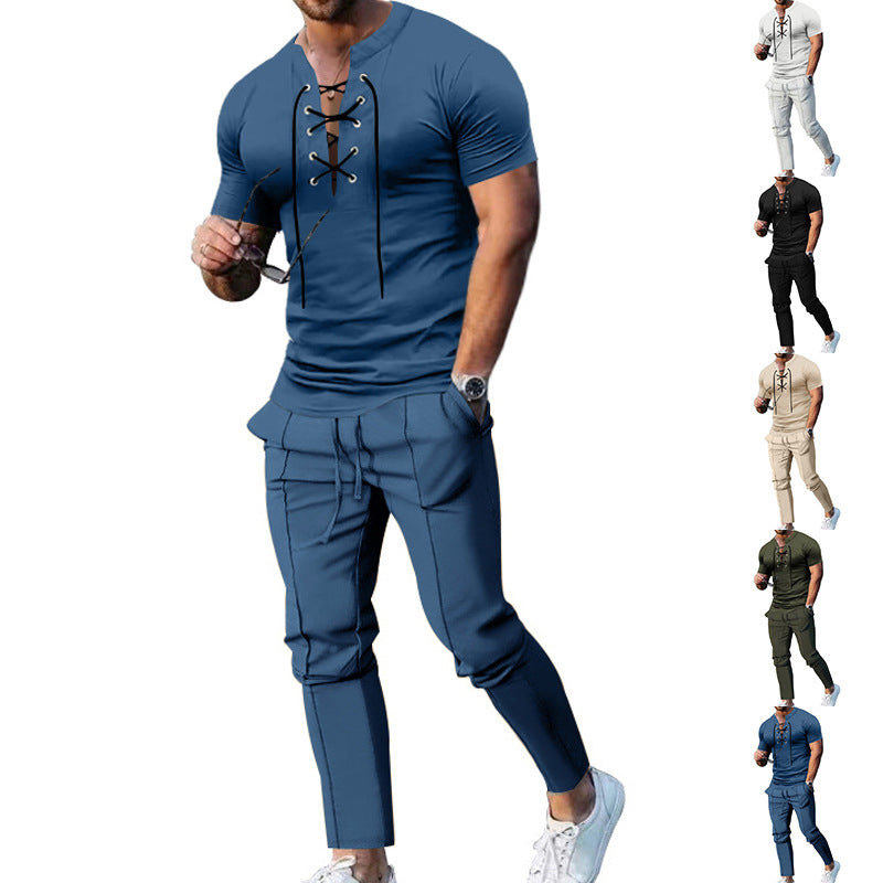 Herren Freizeit-Set mit lässigem Henley-Oberteil und modernen Jogginghosen EB