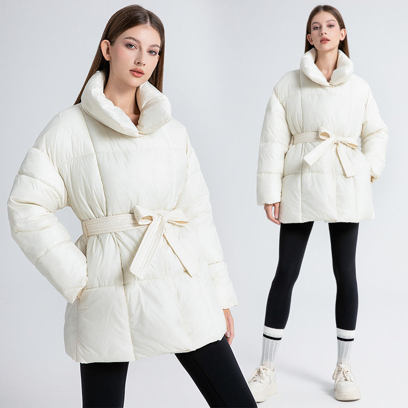Damen Wattierte Jacke mit Gürtel und eleganter Kragenform EB