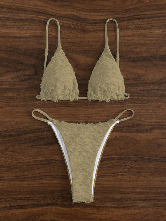 Damen Triangel-Bikini mit trendigen Rüschendetails EB