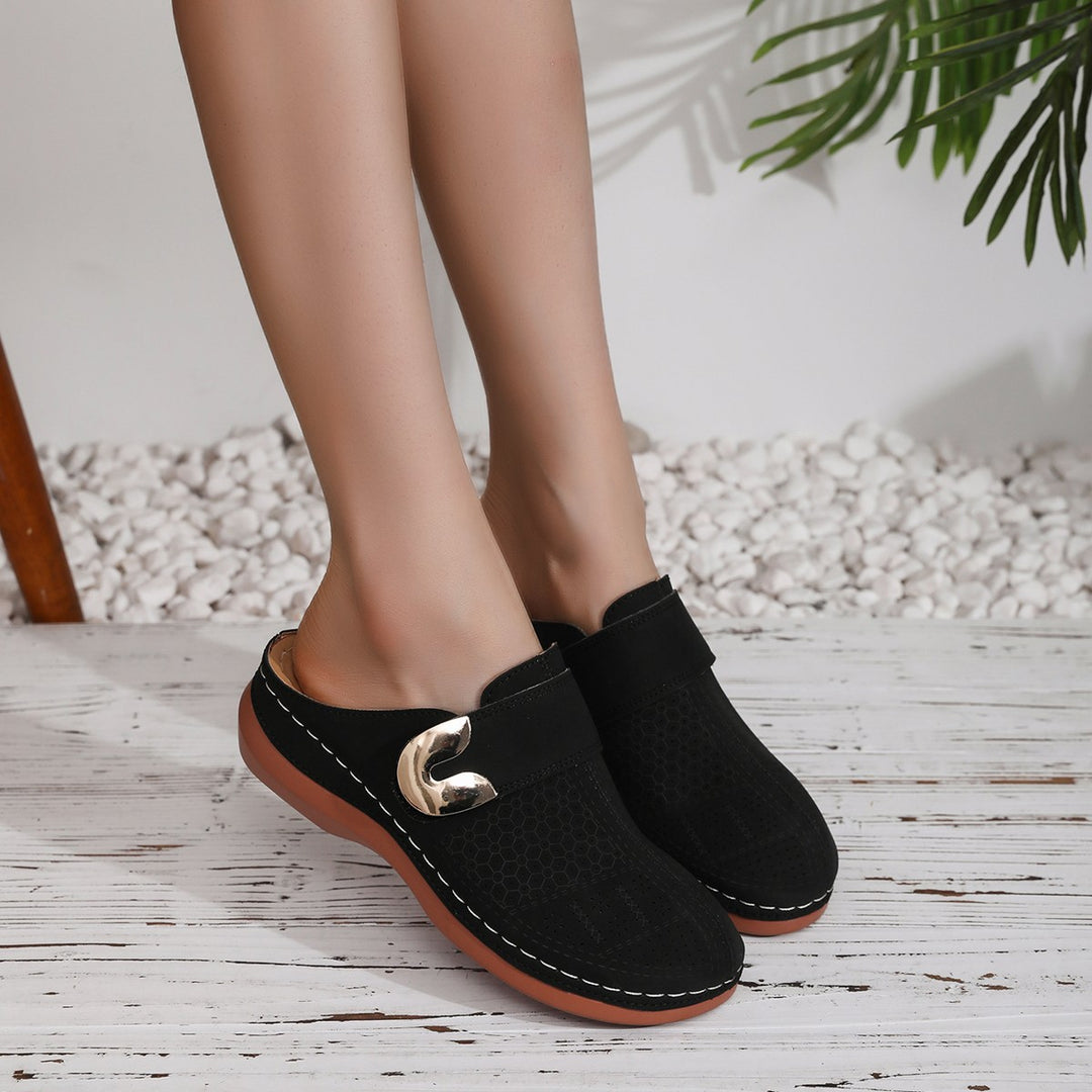 Damen Atmungsaktive Clogs mit seitlichem Schnallen-Detail EB