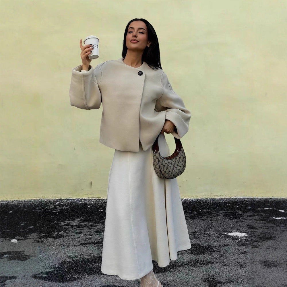 Damen Wickeljacke mit weiten Ärmeln und dekorativem Knopf EB