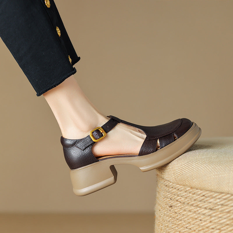 Damen Plateau-Sandalen im eleganten T-Strap Design mit modischem Verschluss EB