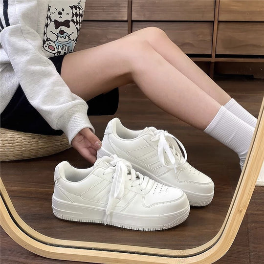 Damen Sportliche Sneakers mit modischem Streifen-Design EB