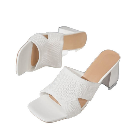 Damen elegante und bequeme Blockabsatzpantoletten EB