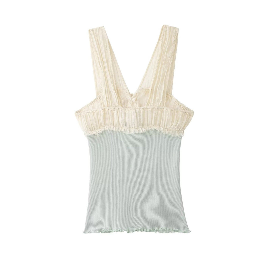 Damen Top mit raffinierten Rüschendetails und zartem Schnitt EB
