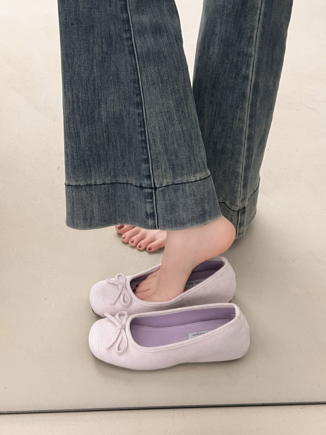 Damen Ballerinas mit zarter Schleifenapplikation und weichem Veloursleder EB