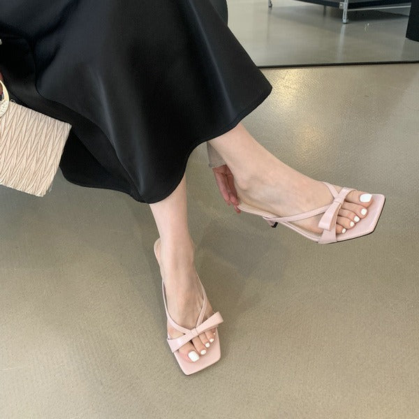 Damen Sling-Sandalen mit schmalen Riemen und eleganter Schleife EB
