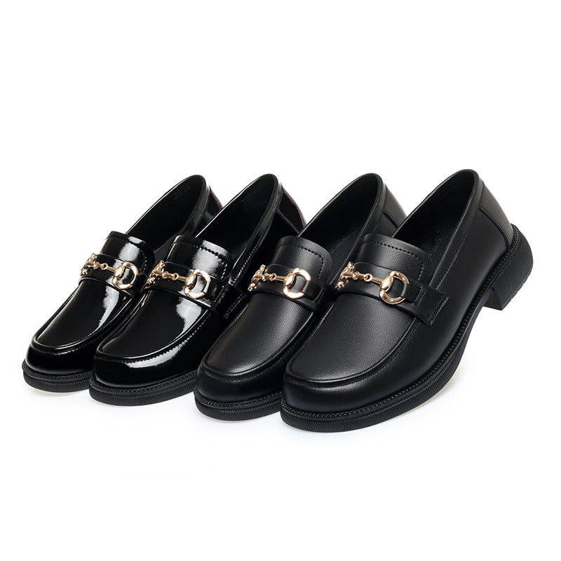 Damen Elegante Mokassins mit modischen Kettendetails EB