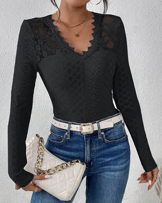 Damen nan figurbetontes Spitzen-Langarmshirt mit gezacktem V-Ausschnitt EB