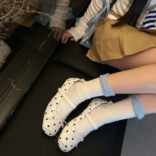 Damen bequeme Ballerinas mit elastischem Riemchen und gepolsterter Innensohle EB